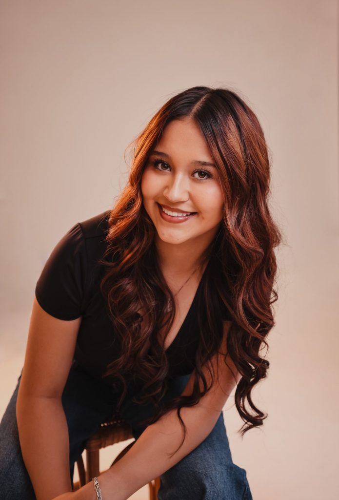 Zharahi Flores